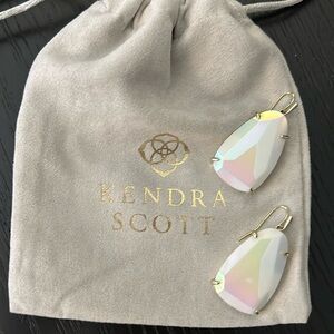 Never Worn Kendra Scott Earrings